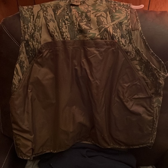 Northwest Territory Men's Hunting Vest Size XL - Picture 3 of 4